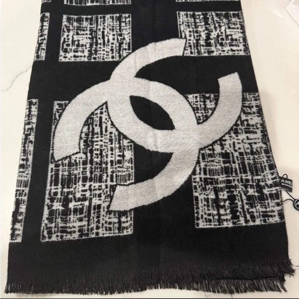 Brand New Chanel Gwp Monochrome Logo Scarf Cashmere Silk